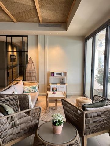 Hotel Restaurant Juanito Platja Sant Carles De La Rapita Ngoại thất bức ảnh