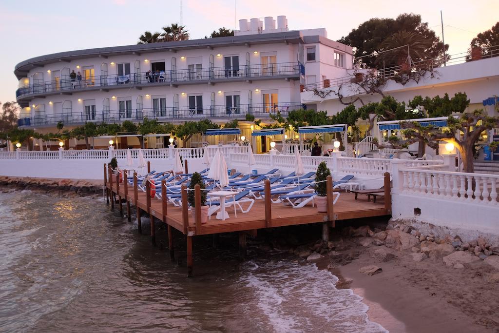 Hotel Restaurant Juanito Platja Sant Carles De La Rapita Ngoại thất bức ảnh